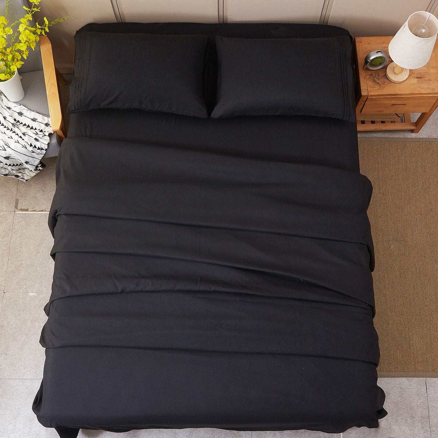Bed Sheet Set Super Soft Microfiber 1800 Thread Count Luxury Egyptian Sheets 16-Inch Deep Pocket Wrinkle -4 Piece(Queen Dark Grey)